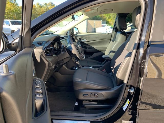 Used 2023 Buick Encore GX Select w/ Safety Package II image 33
