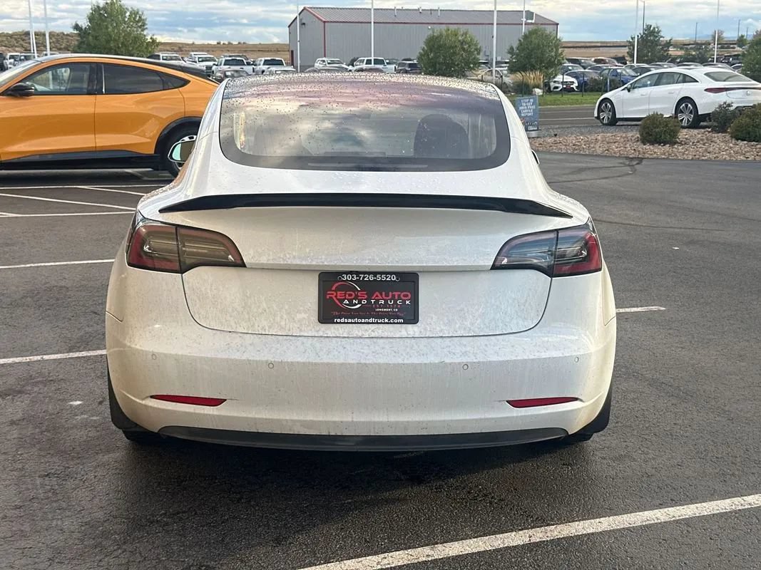 Used 2018 Tesla Model 3 Long Range RWD image 7