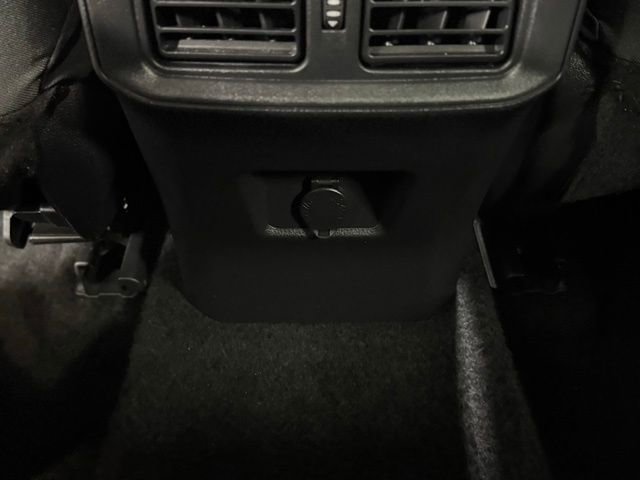 Used 2024 Toyota RAV4 LE image 18