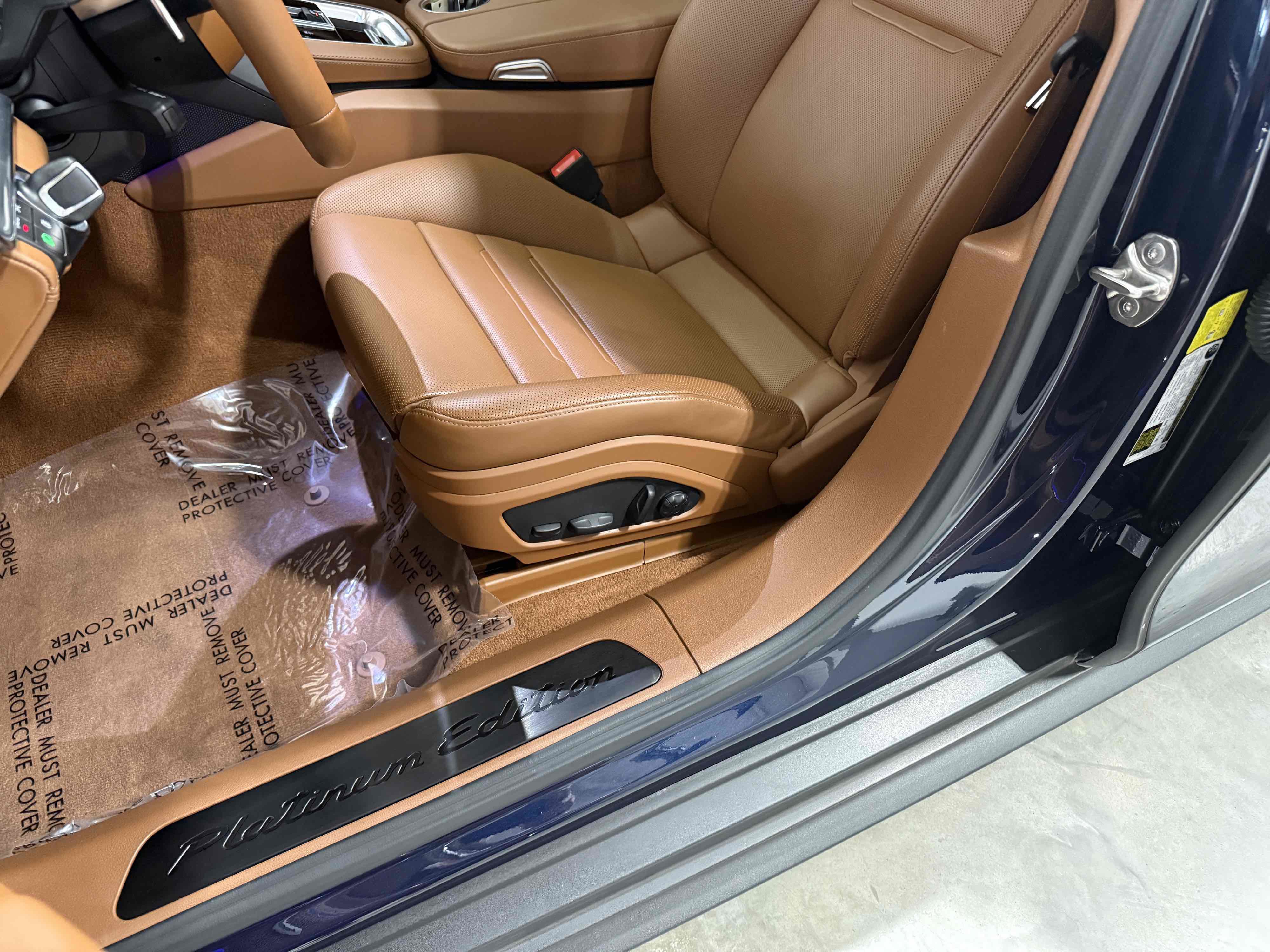 Used 2022 Porsche Panamera Platinum Edition RWD image 60
