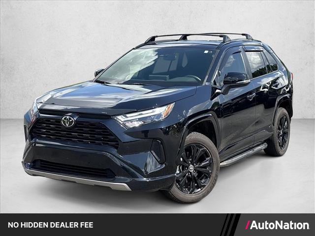 Used 2025 Toyota RAV4 SE w/ Convenience Package AWD/4WD image 1