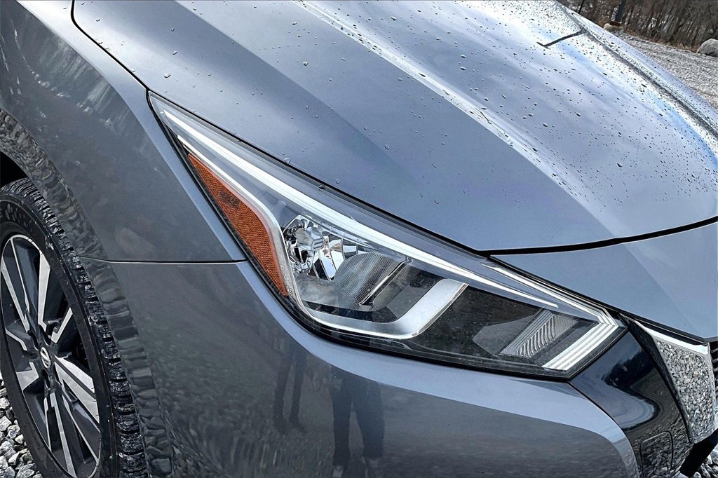 Used 2021 Nissan Versa SV image 27