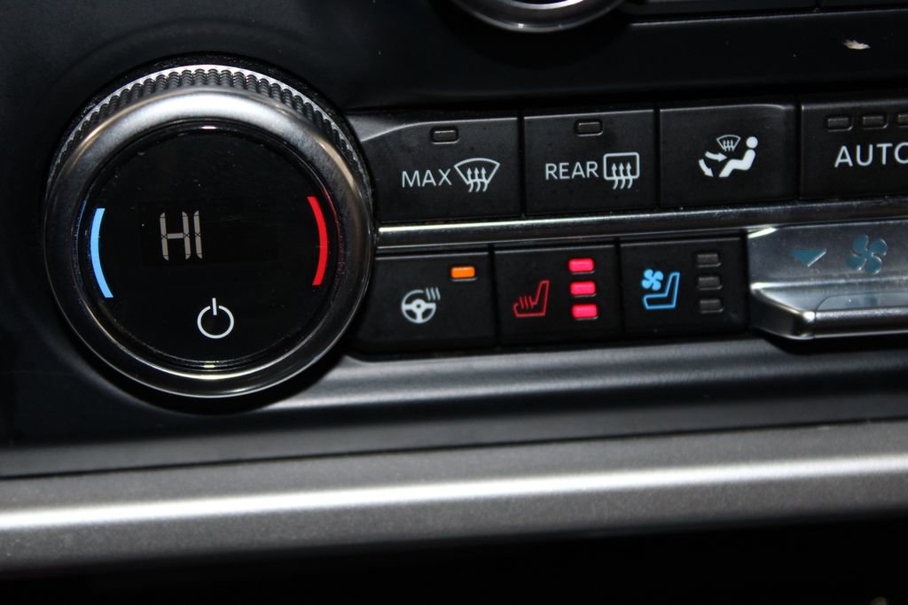 Used 2024 Ford Expedition Limited image 51