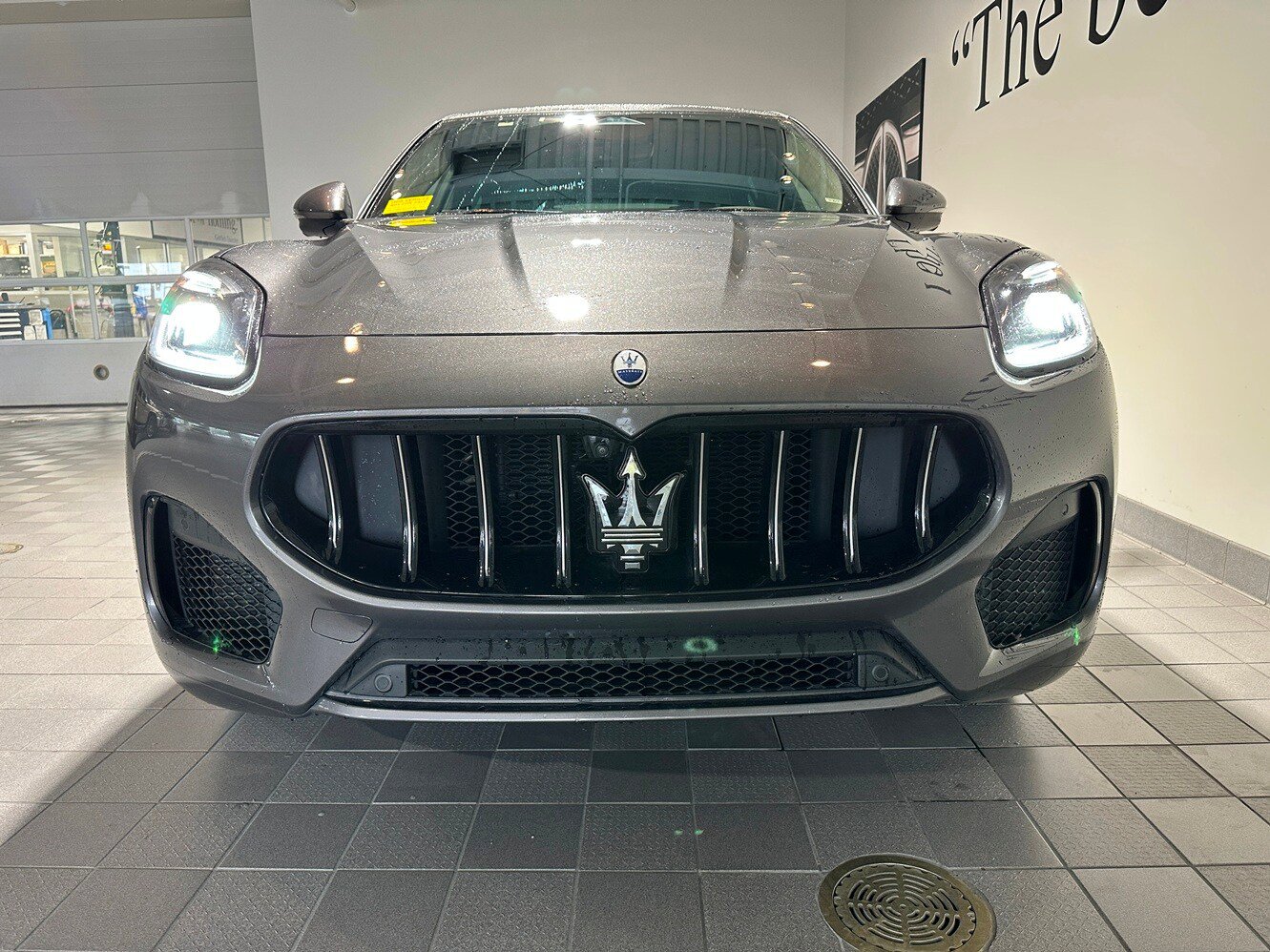 Used 2023 Maserati Grecale GT AWD/4WD image 2