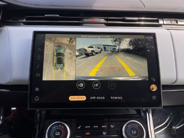 Used 2023 Land Rover Range Rover Sport SE Dynamic AWD/4WD image 24