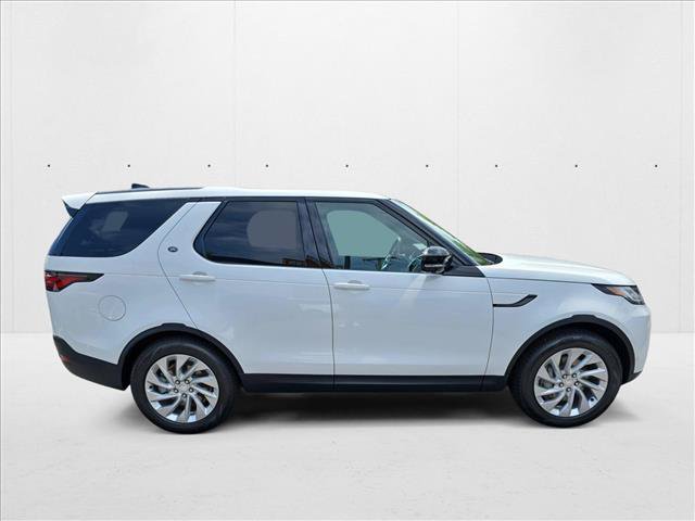 New 2025 Land Rover Discovery S AWD/4WD image 4