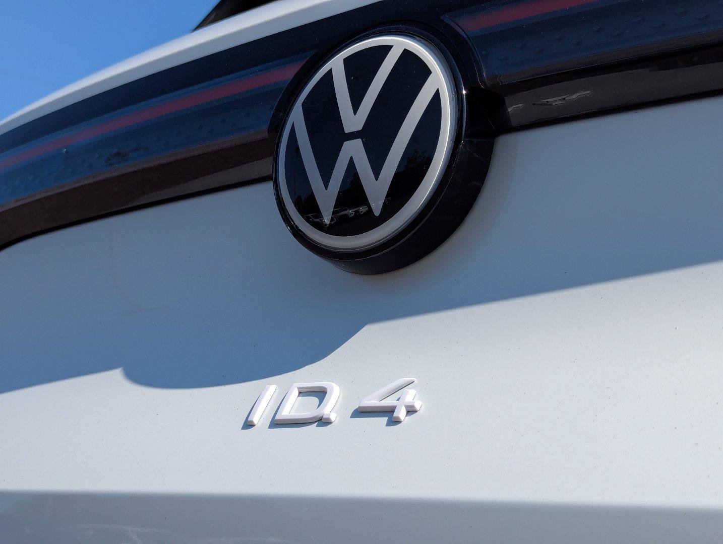 Used 2023 Volkswagen ID.4 Pro S AWD/4WD image 32