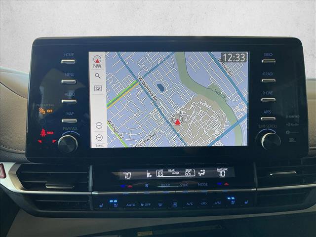 Used 2022 Toyota Sienna Platinum image 15