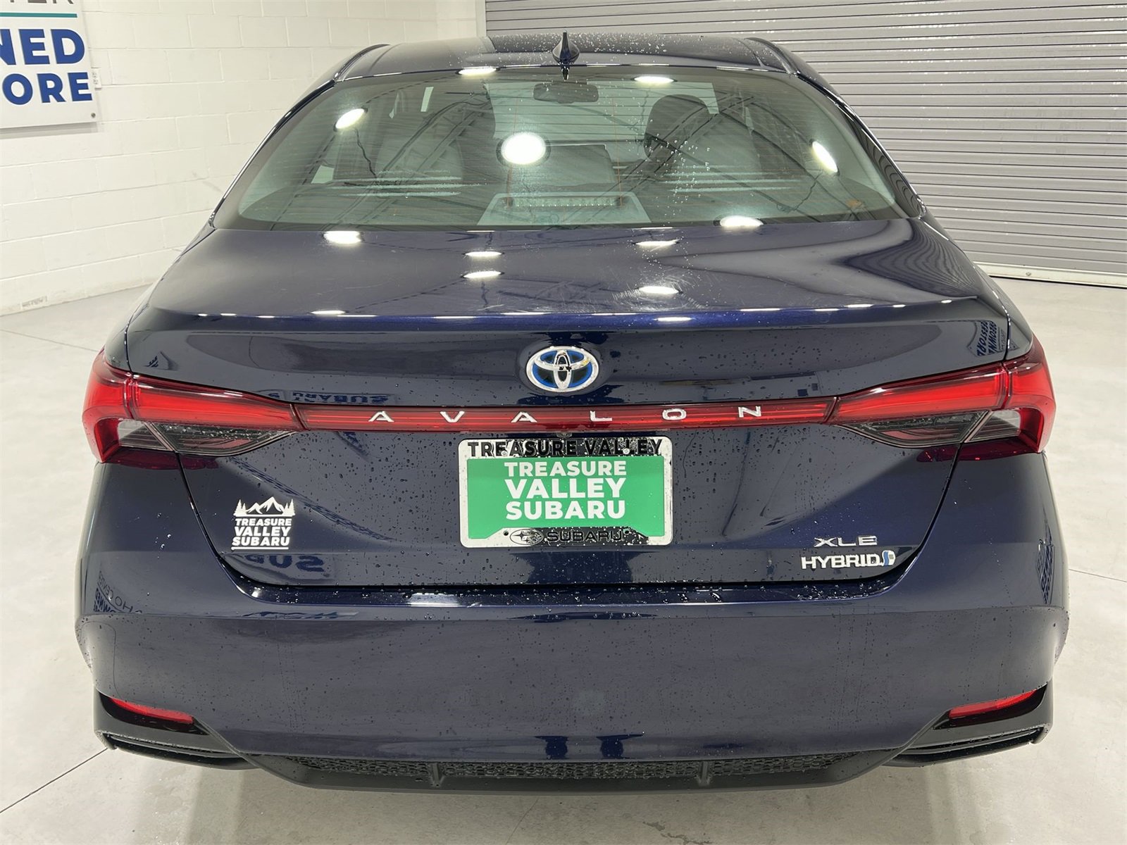 Used 2021 Toyota Avalon XLE image 7