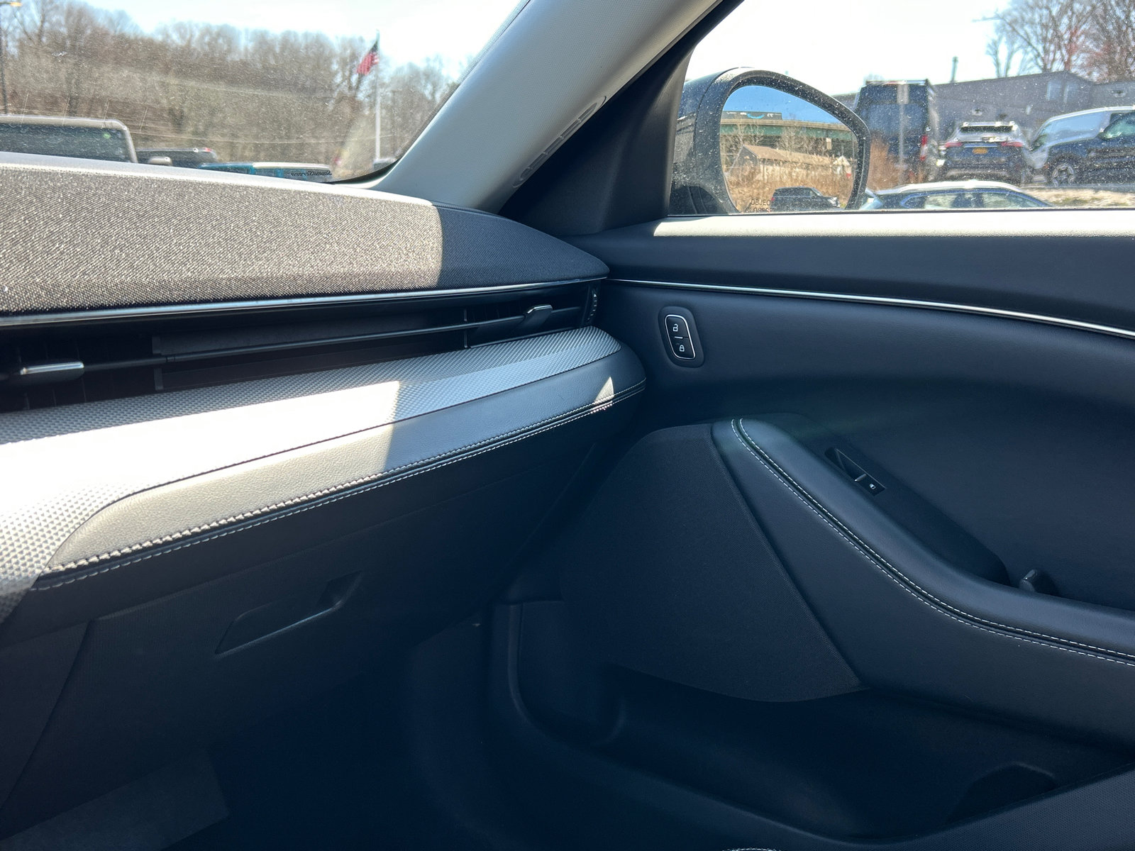 Used 2023 Ford Mustang Mach-E Select AWD/4WD image 19