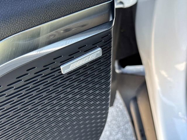 Used 2025 GMC Acadia Elevation image 53