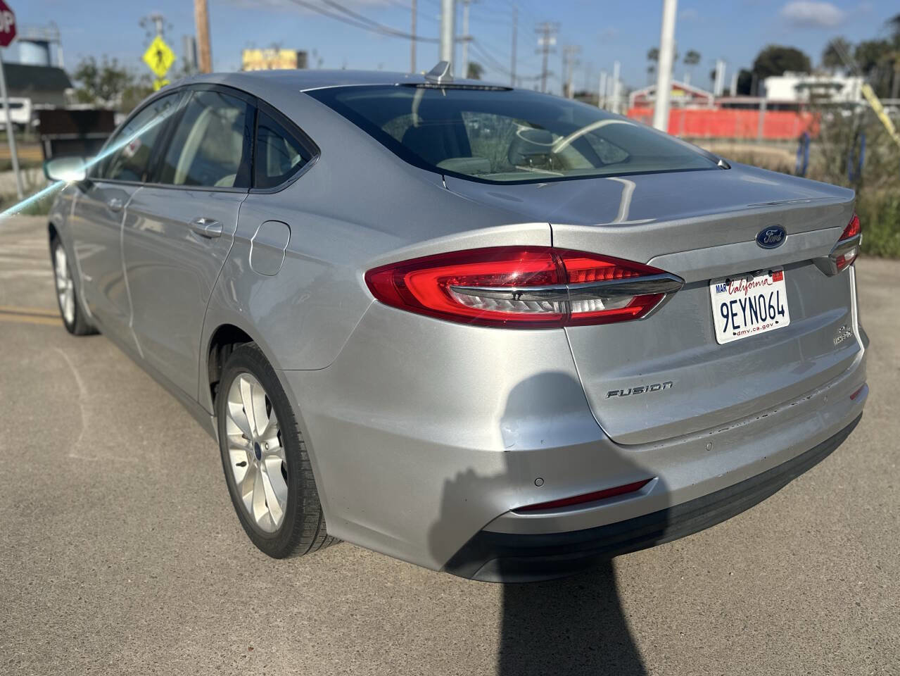 Used 2019 Ford Fusion SE image 6