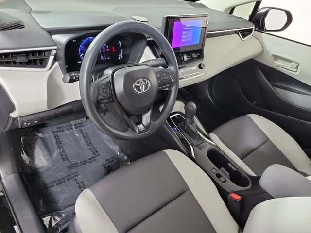 Used 2026 Toyota Corolla LE FWD image 18