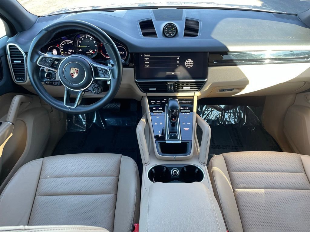 Used 2022 Porsche Cayenne E-Hybrid image 11