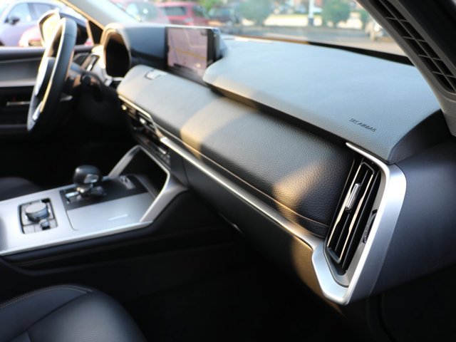 Certified 2026 MAZDA CX-90 3.3 Turbo w/ Premium Sport Pkg AWD/4WD image 8