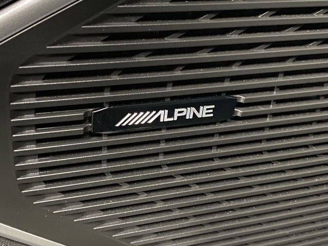 Used 2023 Jeep Wagoneer L Series III w/ Preferred Equipment Group image 32