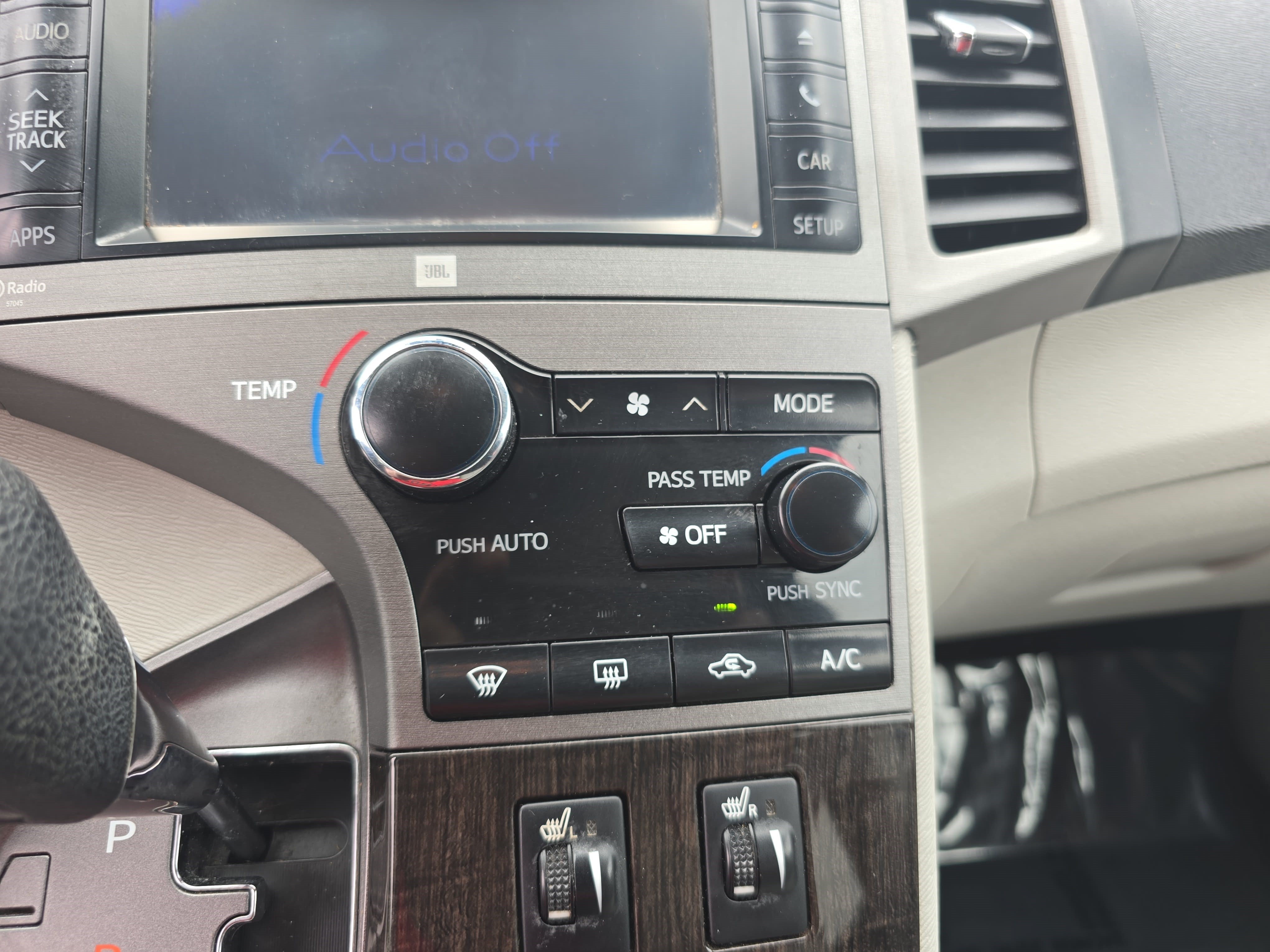 Used 2013 Toyota Venza XLE w/ XLE Premium Pkg FWD image 21