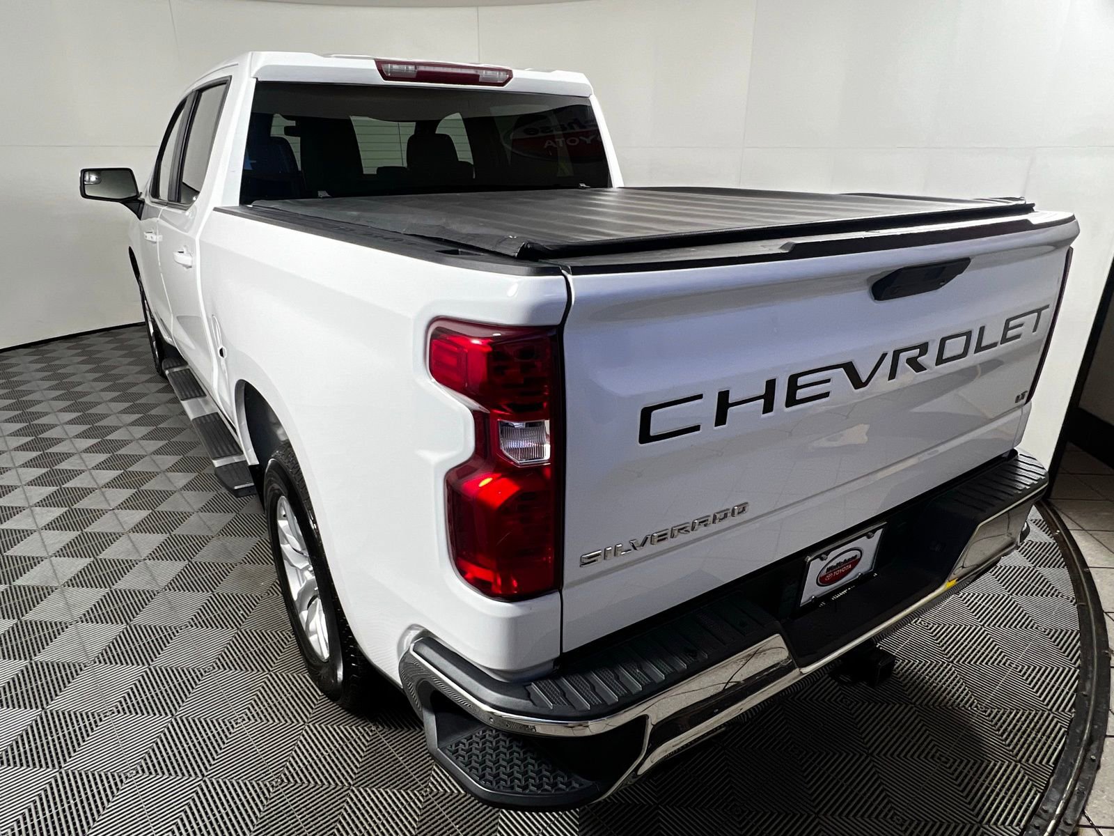 Used 2020 Chevrolet Silverado 1500 LT w/ All-Star Edition image 7