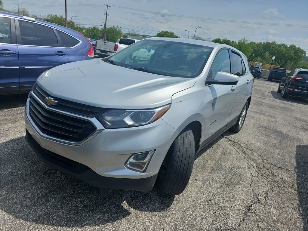 Used 2018 Chevrolet Equinox LT AWD/4WD image 2