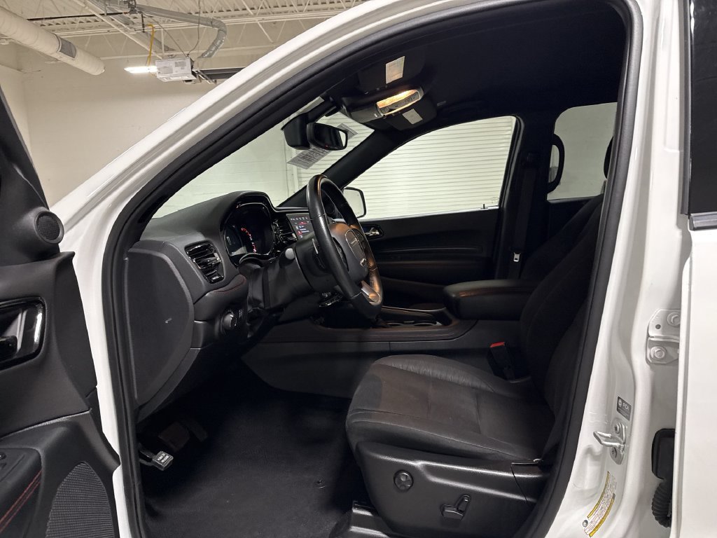 Used 2025 Dodge Durango GT AWD/4WD image 20