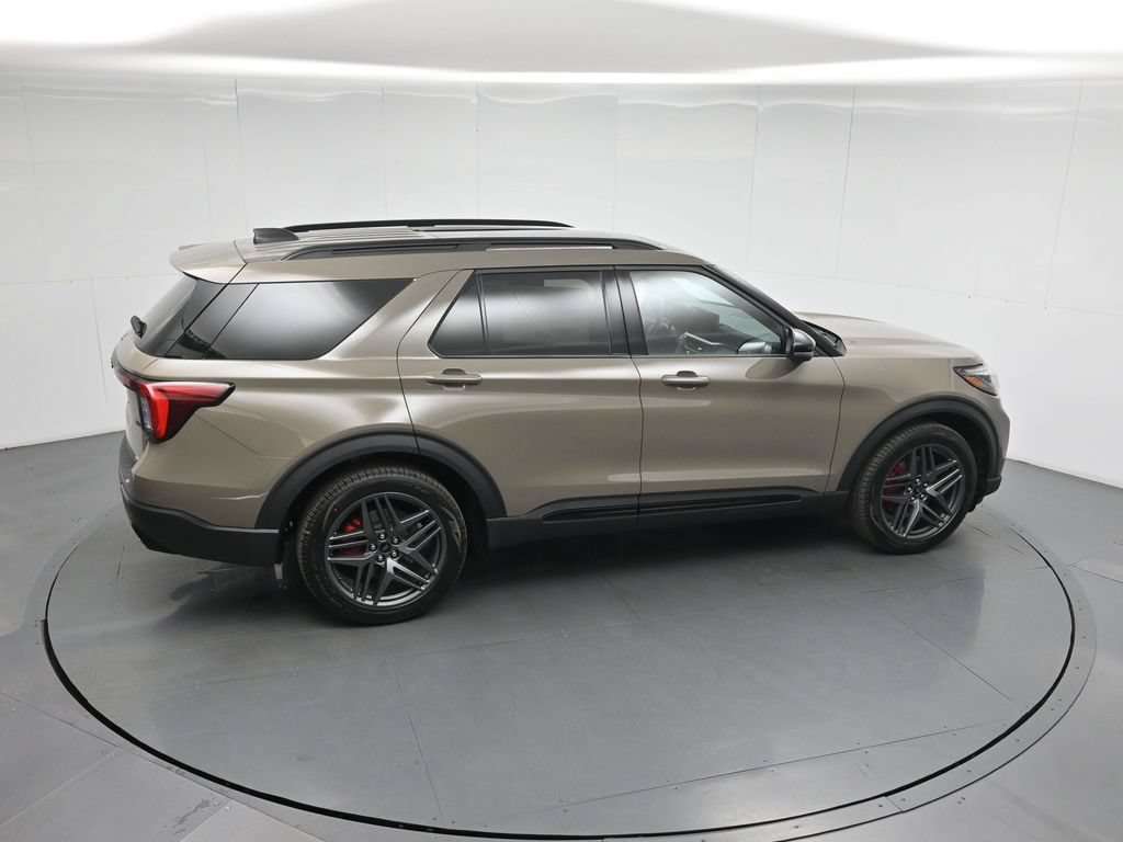 New 2026 Ford Explorer ST w/ Sun And Sound Package AWD/4WD image 36