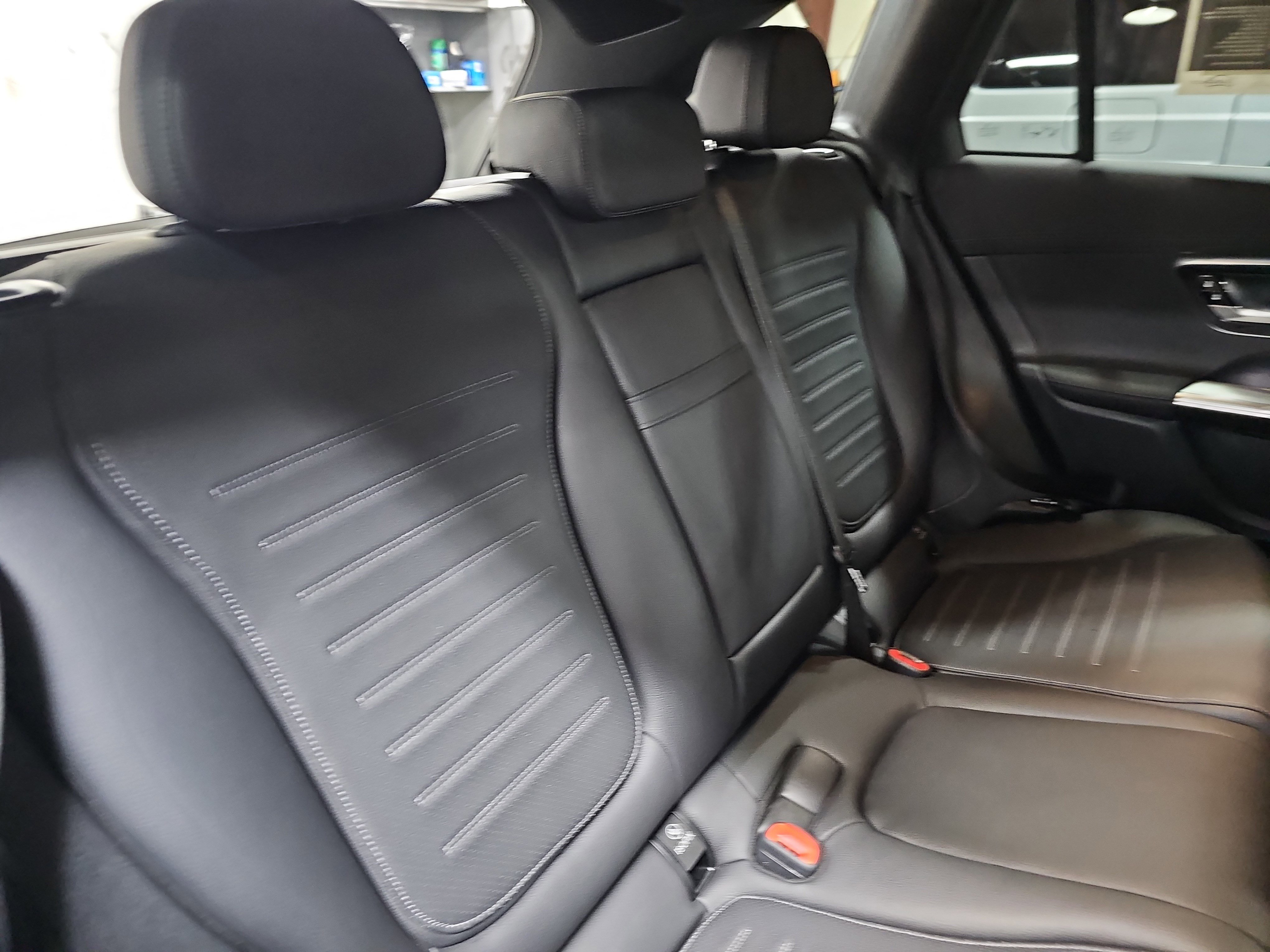 Certified 2023 Mercedes-Benz GLC 300 4MATIC image 13