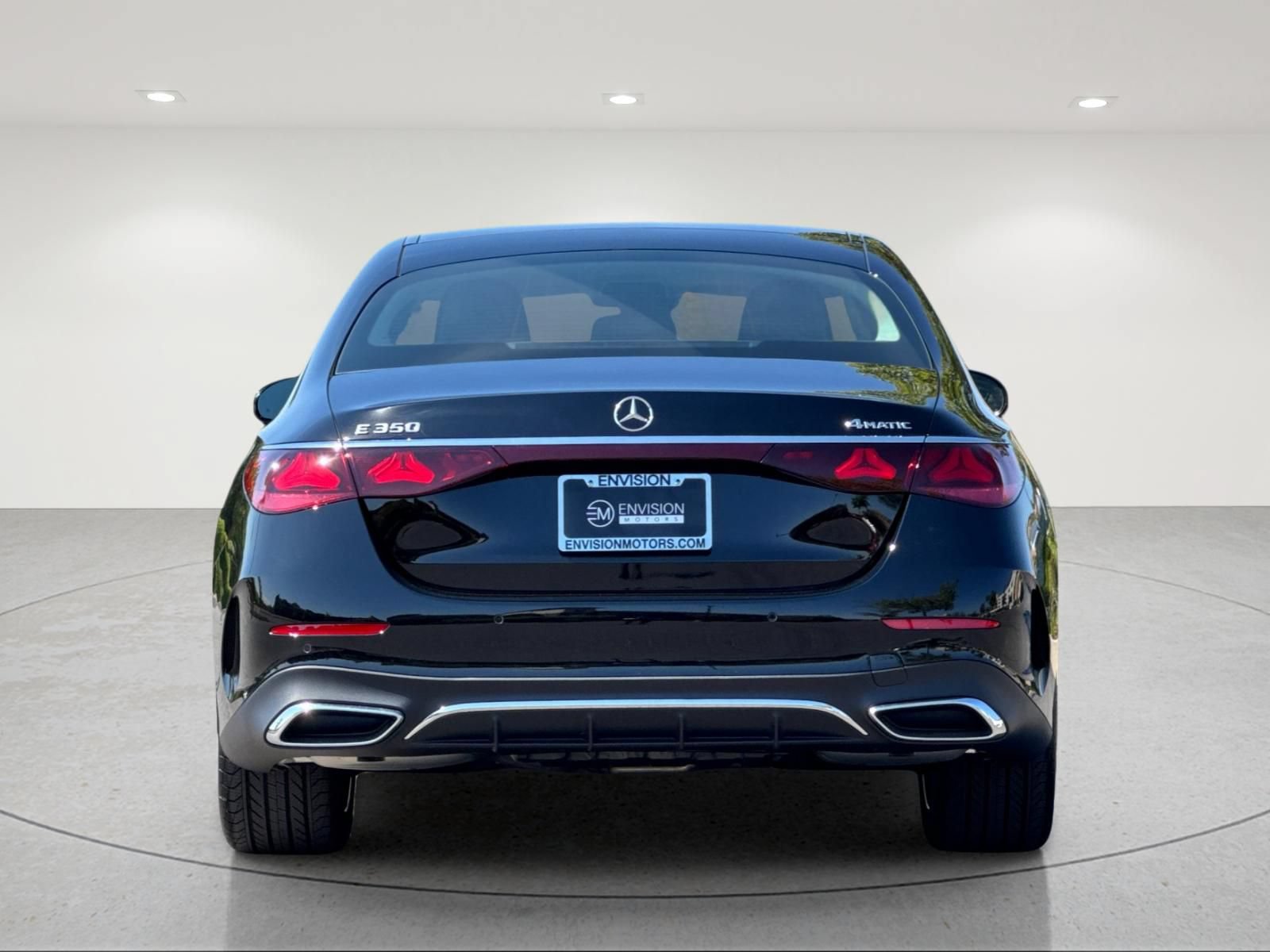 New 2027 Mercedes-Benz E 350 4MATIC Sedan image 4