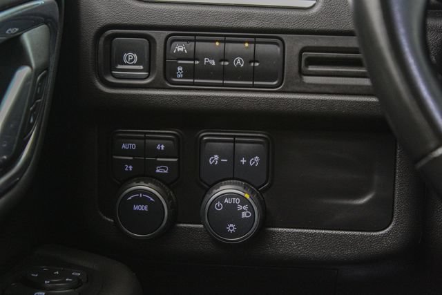 Certified 2024 Chevrolet Suburban LT AWD/4WD image 25