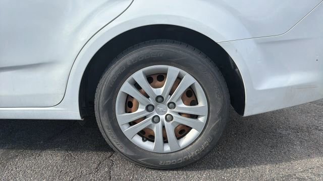 Used 2017 Chevrolet Sonic LS image 19