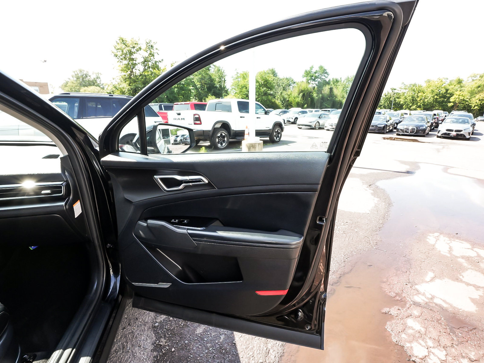Used 2023 Kia Sportage EX w/ EX Premium Package AWD/4WD image 15