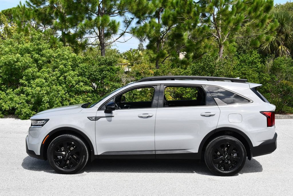 Used 2022 Kia Sorento S w/ Panoramic Sunroof Package AWD/4WD image 26