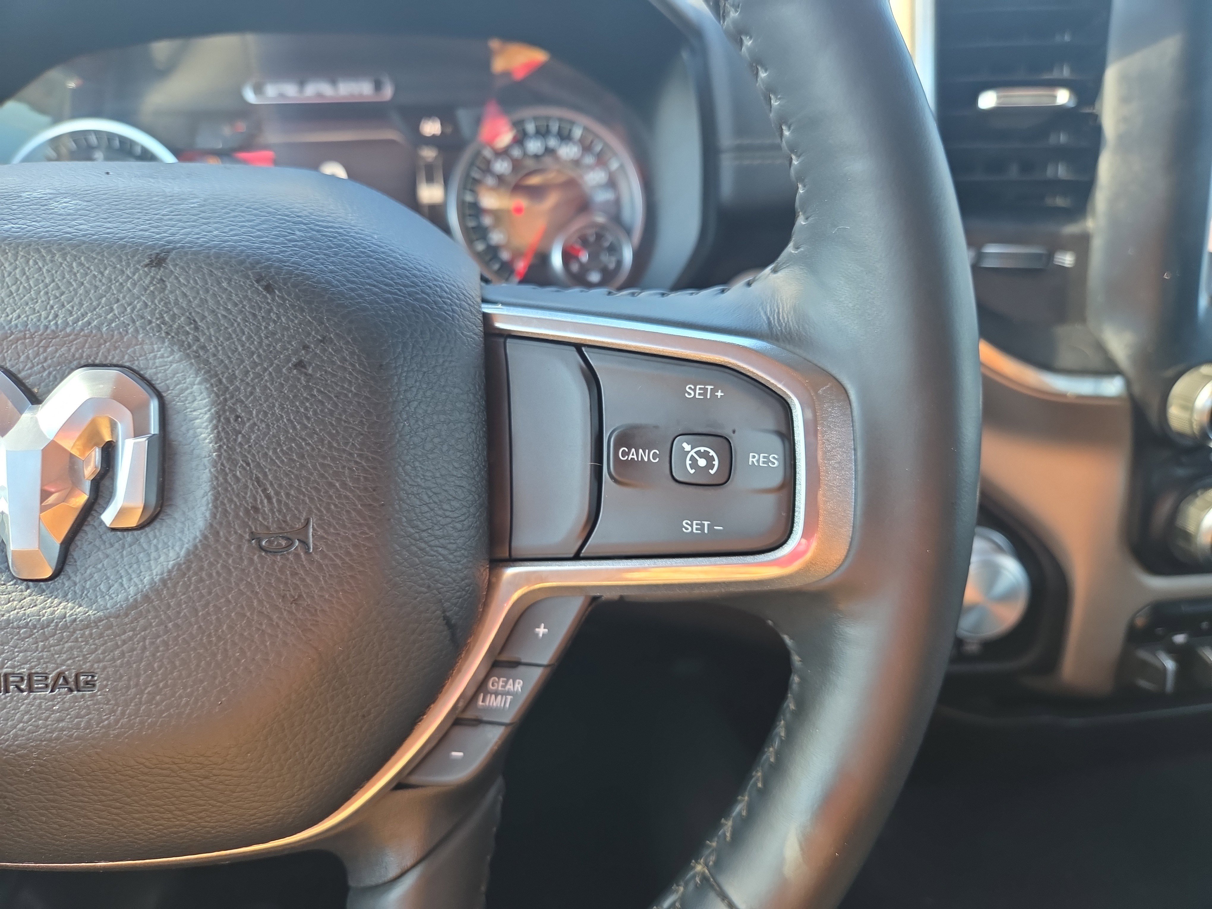 Used 2022 RAM 1500 Laramie image 13