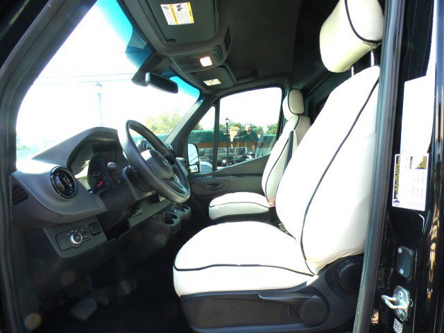 Used 2019 Mercedes-Benz Sprinter 170 image 9