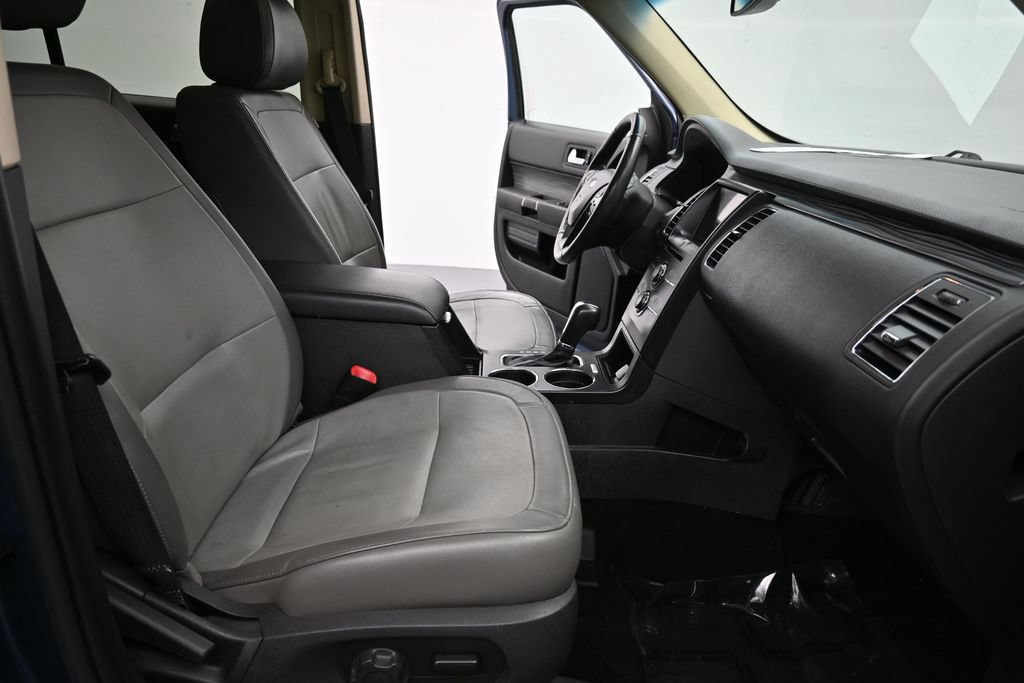 Used 2019 Ford Flex SEL w/ Equipment Group 202A AWD/4WD image 18