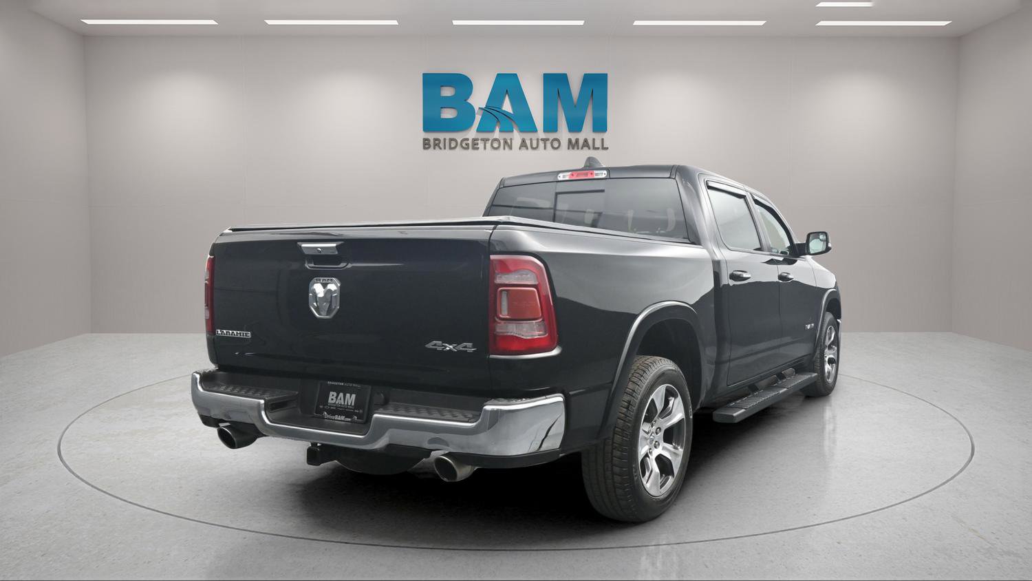 Used 2019 RAM 1500 Laramie image 3