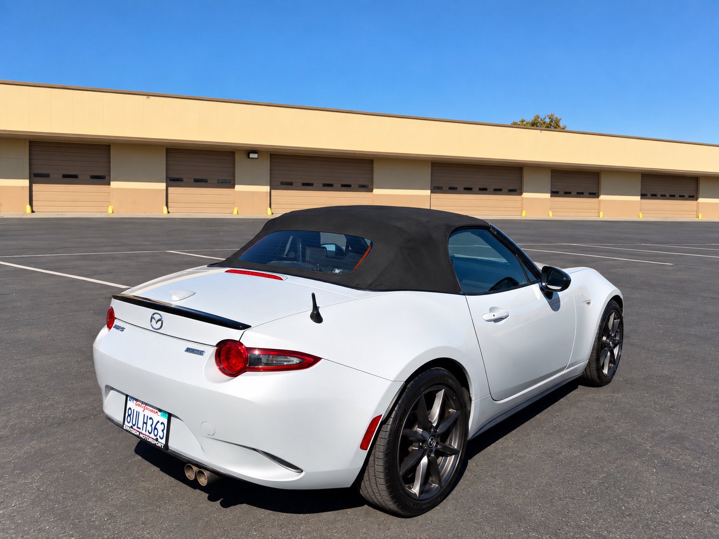 Used 2016 MAZDA MX-5 Miata Club RWD image 7