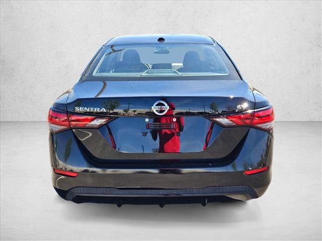 Used 2022 Nissan Sentra SV image 7