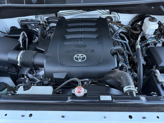 Used 2018 Toyota Sequoia Limited w/ Safety & Convenience Package AWD/4WD image 25