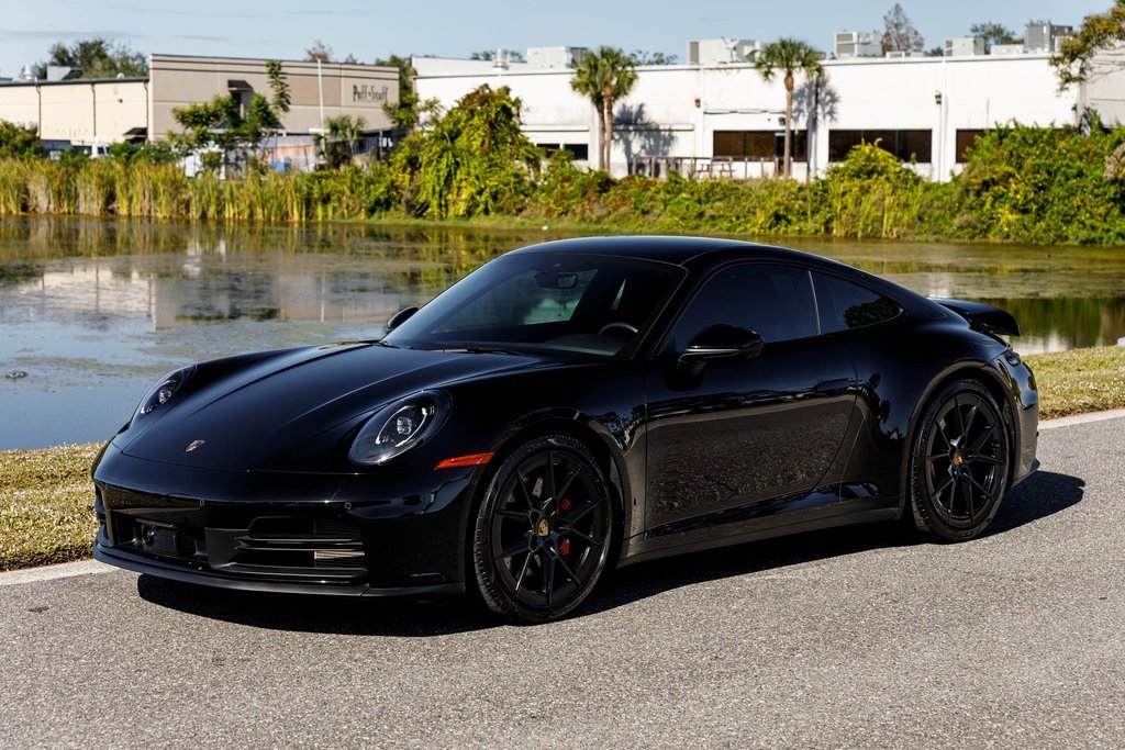 Used 2025 Porsche 911 Carrera image 7