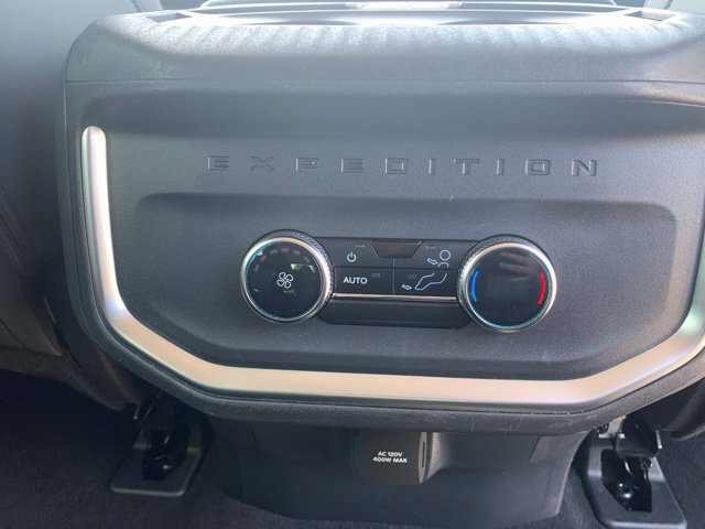 Used 2025 Ford Expedition Max Active AWD/4WD image 20