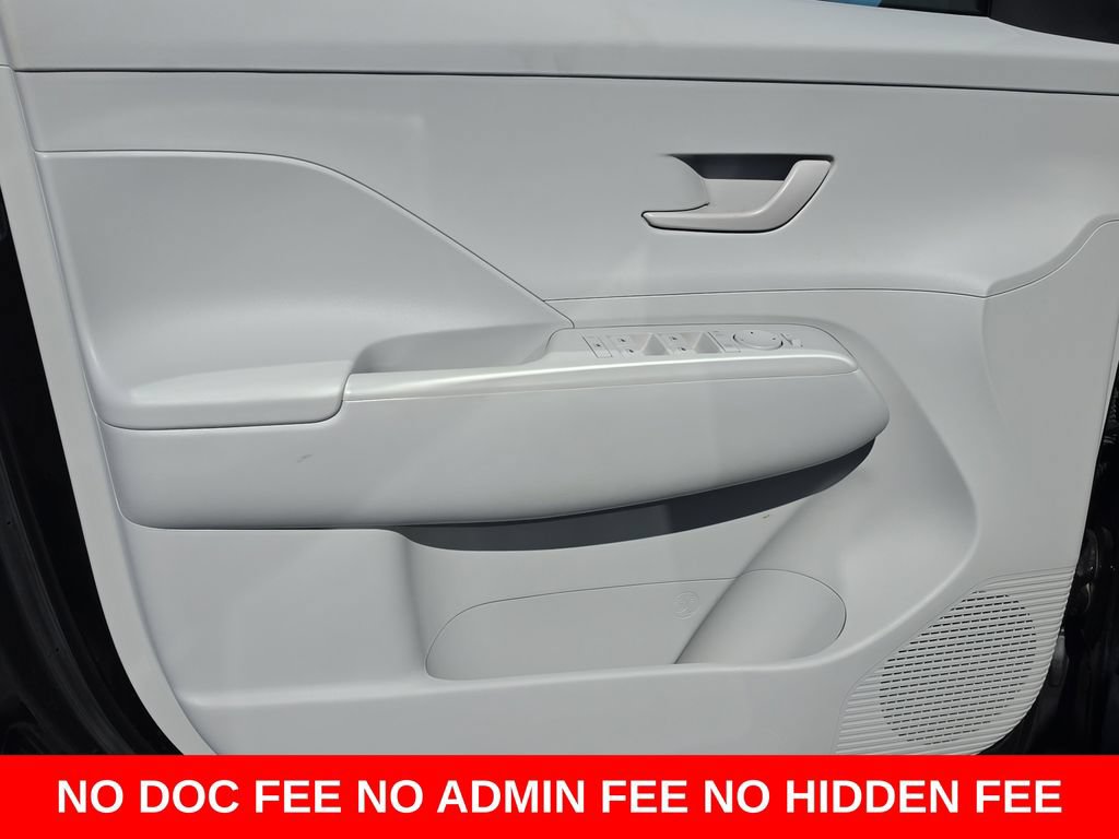 Used 2024 Hyundai Kona SE AWD/4WD image 12