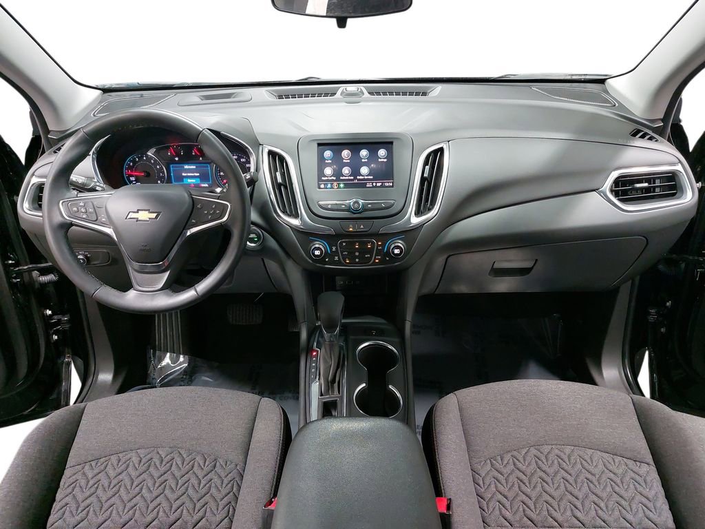Used 2023 Chevrolet Equinox LT w/ Driver Convenience Package image 9