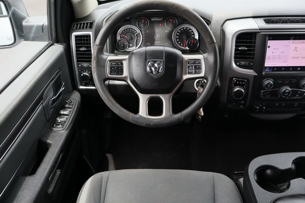 Used 2022 RAM 1500 Classic SLT w/ Electronics Group AWD/4WD image 21