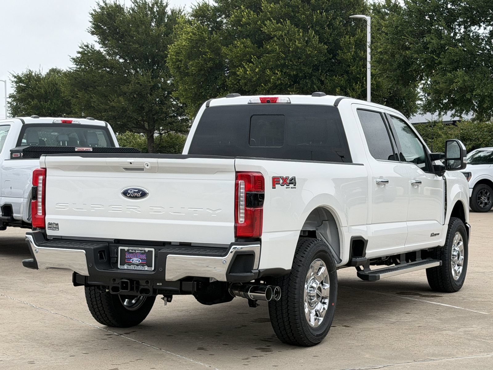 New 2026 Ford F250 Lariat w/ Chrome Package AWD/4WD image 4