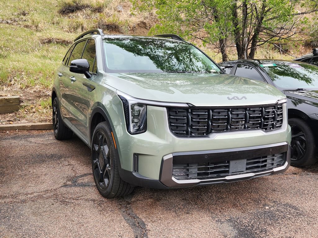 Certified 2025 Kia Sorento X-Line EX AWD/4WD image 3