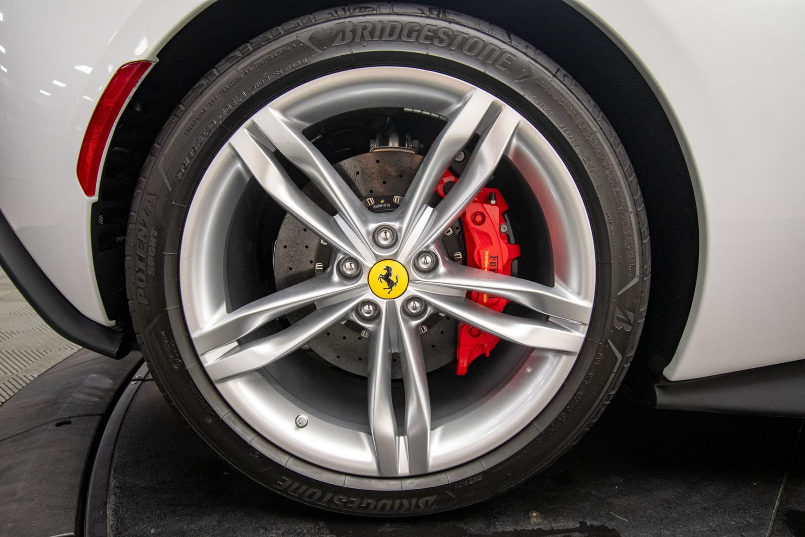 Used 2025 Ferrari 296 GTS RWD image 47