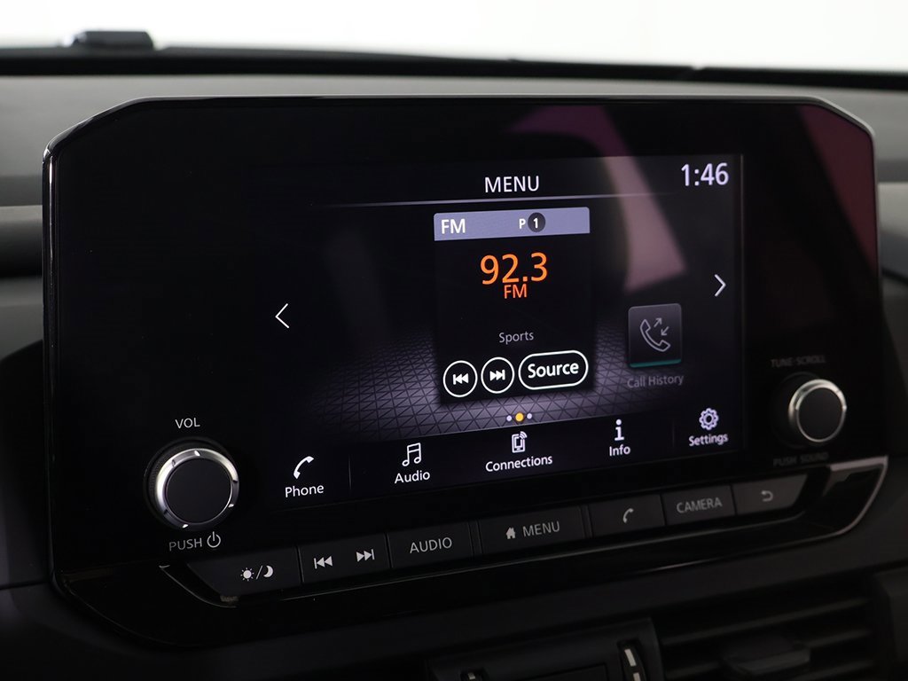 Used 2024 Nissan Pathfinder S image 43