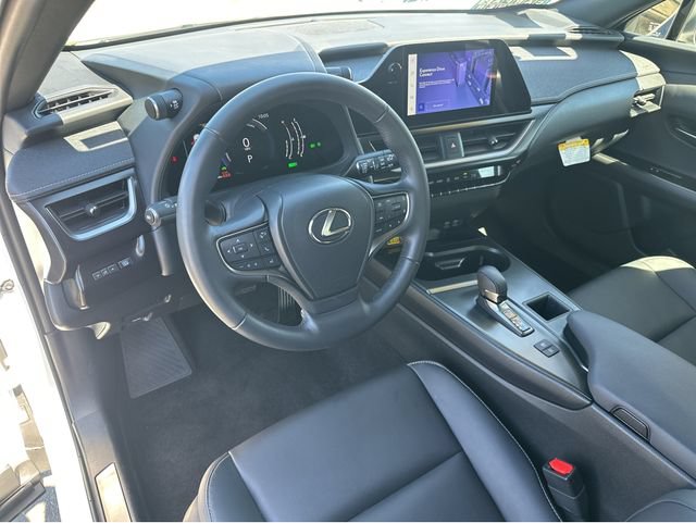 Certified 2025 Lexus UX 300h FWD w/ Accessory Package (Z2) image 12