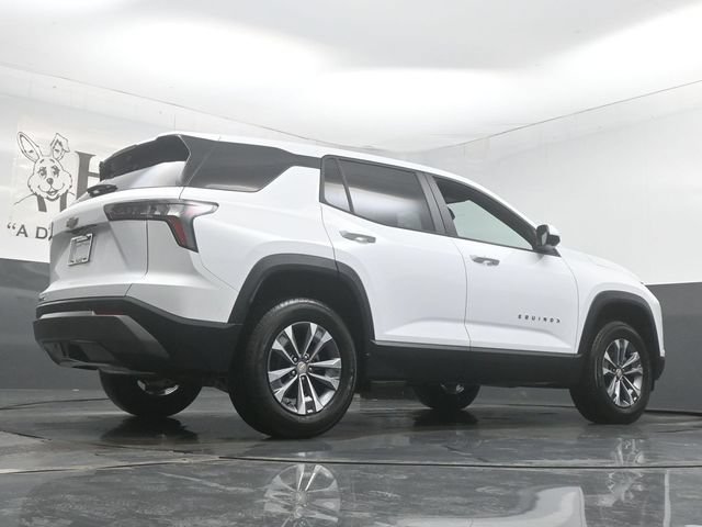 New 2026 Chevrolet Equinox LT w/ Safety and Technology Package FWD image 11