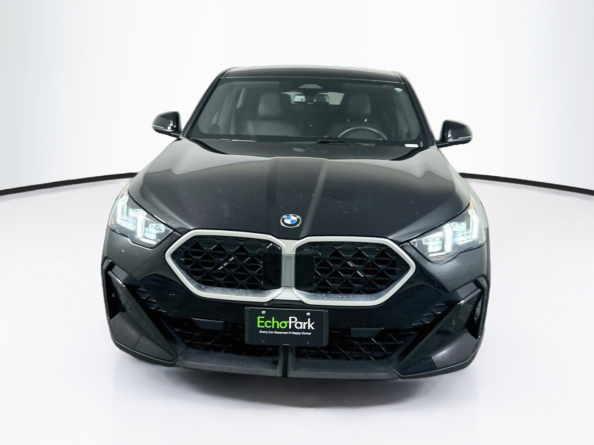 Used 2026 BMW X2 xDrive28i AWD/4WD image 2